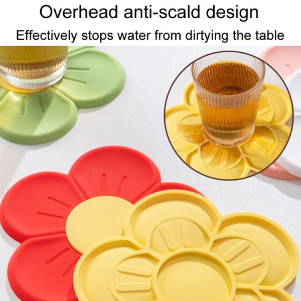 17.5cm Household Cherry Blossom Silicone Heat Insulating Mat Kitchen High Temperature Resistant Baking Placemat (Yellow) - Image 7