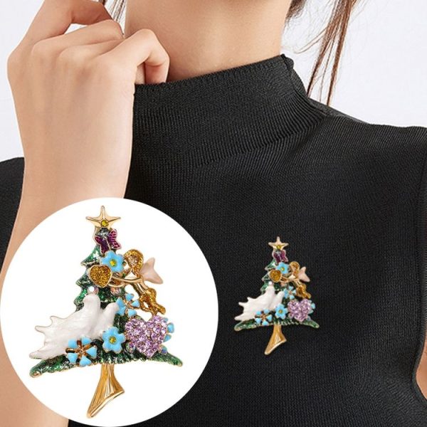 HC0729 Christmas Brooch Fall Winter Jacket Sweater Pin Ornament Christmas Tree Corsage With Diamonds - Image 2