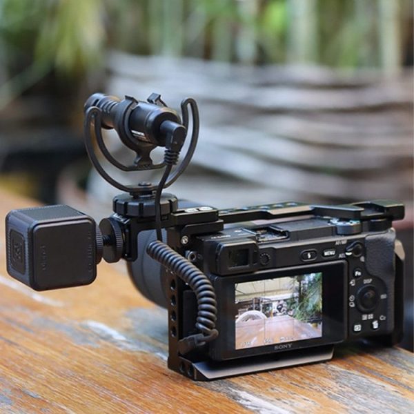 UURig R021 2-Head Hot Shoe Expansion Accessories Microphone Fill Light Extension Bracket for Camera Micro Single - Image 6