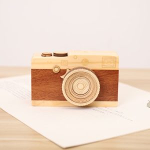 Wooden Box Retro Camera Design Classical Melody Birthday Home Decoration Fragile goods (A)