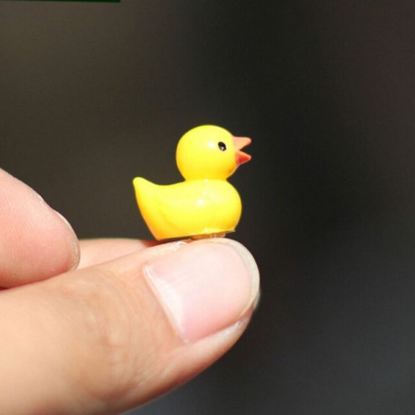 5 PCS Mini Doll House Accessories Resin Three-dimensional Small Yellow Duck Plant Decoration - Image 2