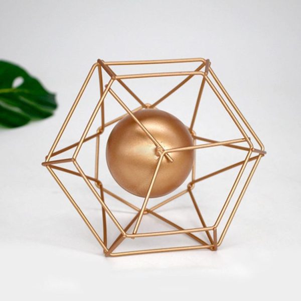 Creative Modern Minimalist Geometric Wrought Iron Gold Candle Holder Ornaments Home Decorations Romantic Candlelight Ornaments, Size: S - Image 7