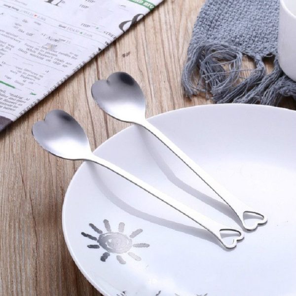 2 PCS Stainless Steel Spoon Portable Metal Coffee Teaspoon Creative Love Heart Shaped Wedding Party Gift Dinnerware, Color: Silver Single Hole Love - Image 2