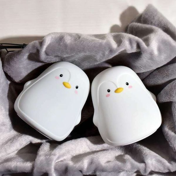 Penguin Silicone Pat Night Light Children Bedside Atmosphere Lamp (White) - Image 4