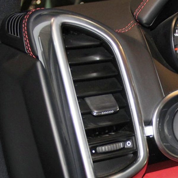 Car2368 5.jpg