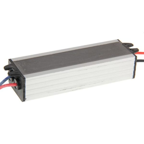 S Led 7045 4.jpg