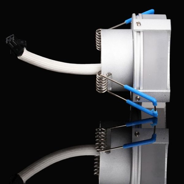 S Led 0696c 4.jpg