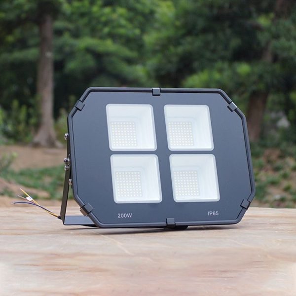 Led2249 2.jpg